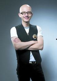 光头平安个人资料,揭秘我国知名歌手的传奇人生与音乐之路